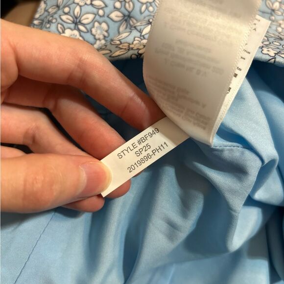 J. Crew Factory Printed Pencil Mini Skirt in Daydream Blue Ivory Size 4 Floral - Picture 4 of 7